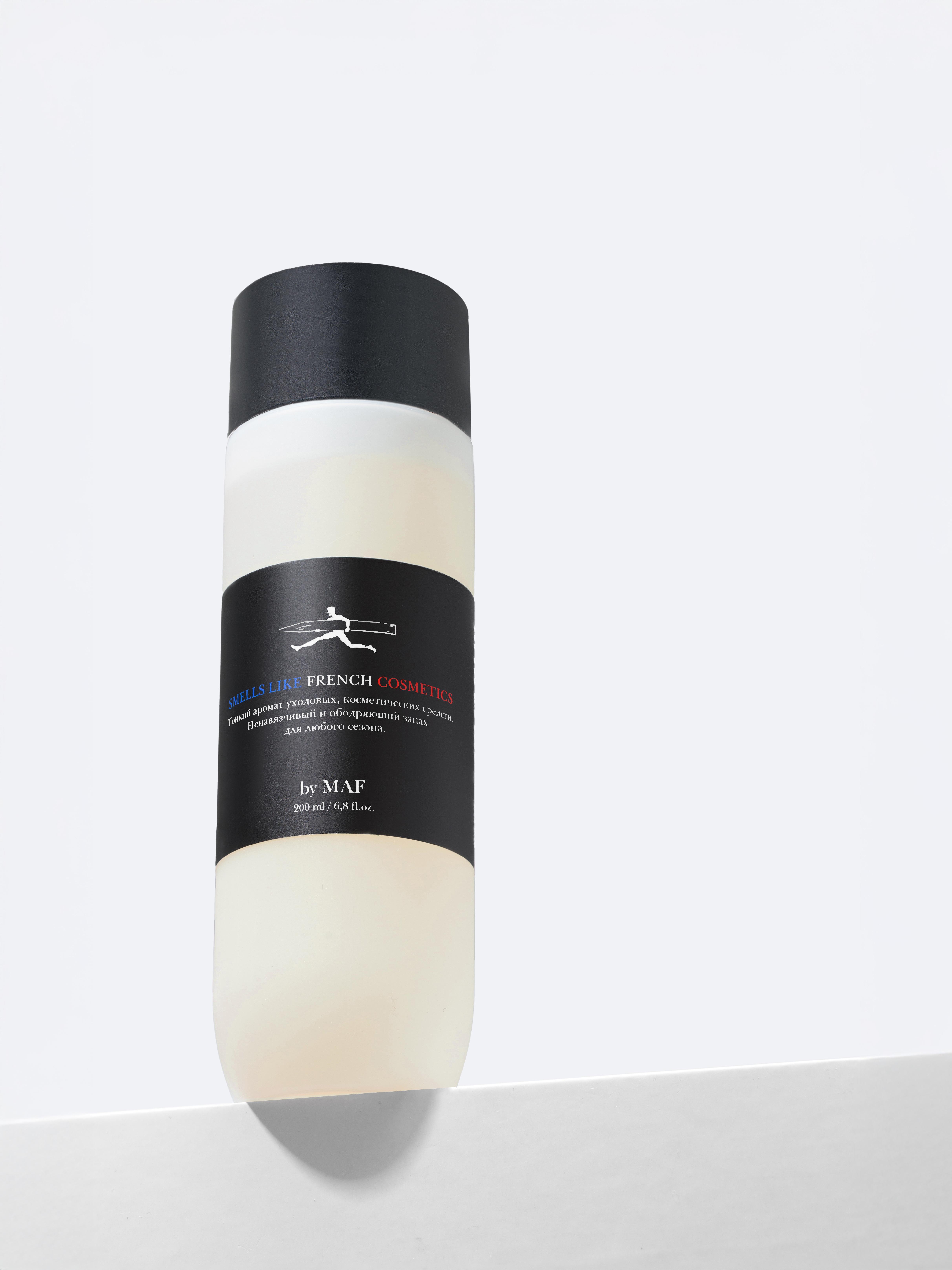 Гель для душа SMELLS LIKE FRENCH COSMETICS 200 ml Гель для душа SMELLS LIKE FRENCH COSMETICS 200 ml